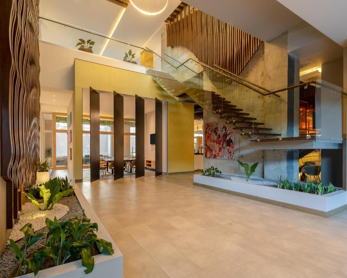Hyatt Centric San Salvador Hotel Exterior photo