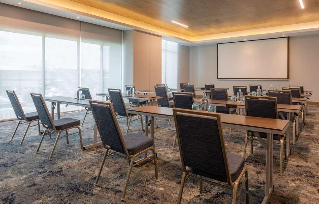 Hyatt Centric San Salvador Hotel Facilities photo