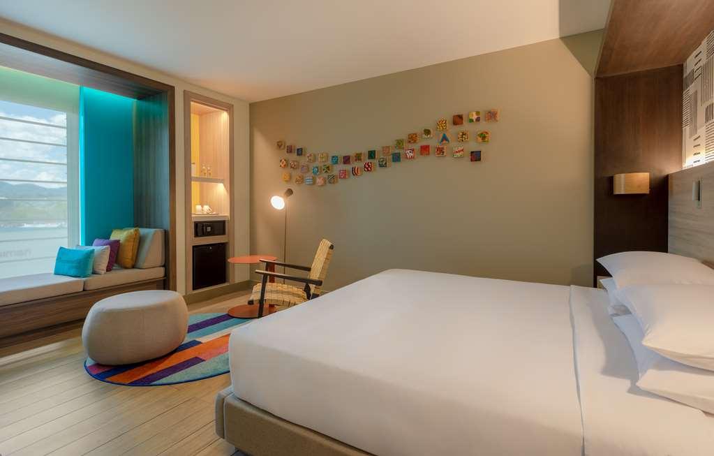 Hyatt Centric San Salvador Hotel Room photo